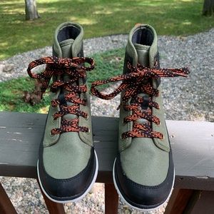 sorel explorer 1964 boots